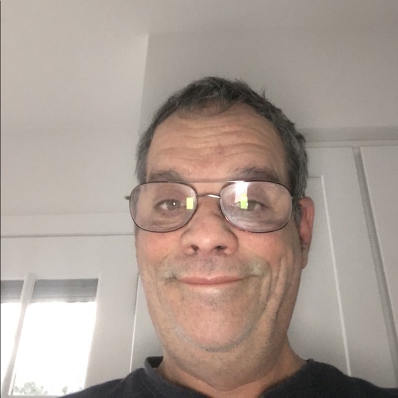 Profile Picture of David Jeffrey (@davidjeffrey) on Poshmark
