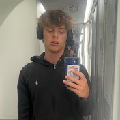 Josh McClelland - Youtube Profile Picture of Josh McClelland (@JoshWoshiVlogs) on Youtube