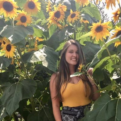 Profile Picture of Haley Roell (@haleyjoyce24) on Twitter