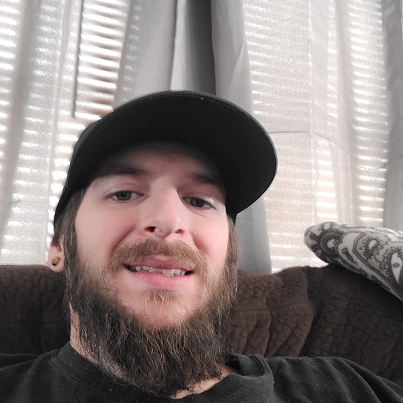 Profile Picture of Scott hall Hall (@hallzy1073) on Poshmark