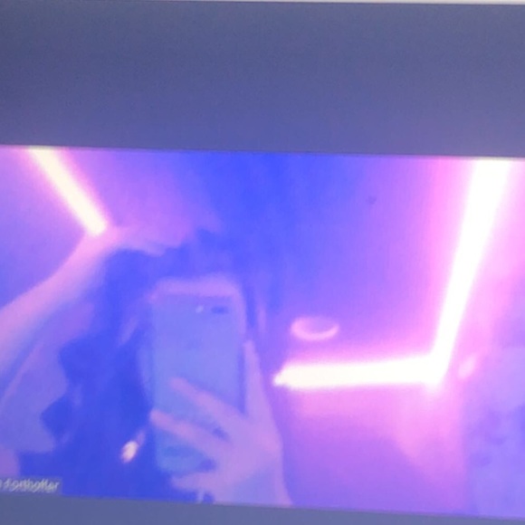 Profile Picture of Khylee Forthoffer (@khyleef) on Poshmark