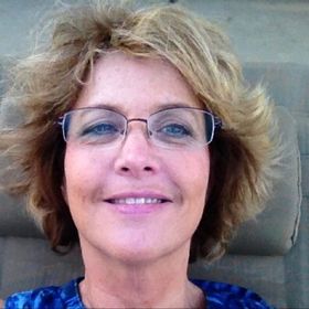 Profile Picture of Debbie Sauerwine (@sauedk) on Pinterest