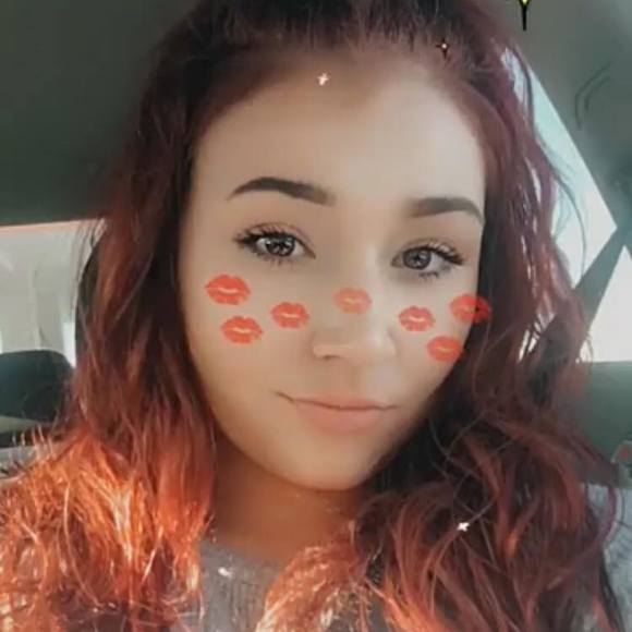 Profile Picture of Amber Barand (@flydreamer0024) on Poshmark