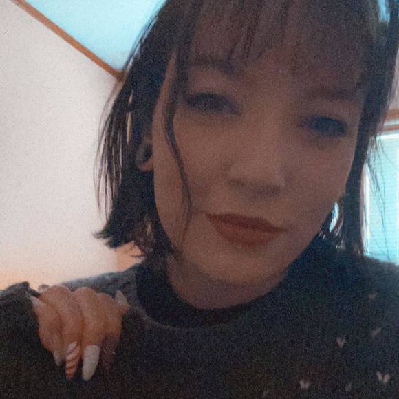 Profile Picture of Kennedy Minden (@kennedyminden) on Poshmark