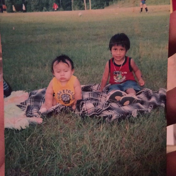 Mateo Pascual - Poshmark Profile Picture of Mateo Pascual (@soyltoby) on Poshmark