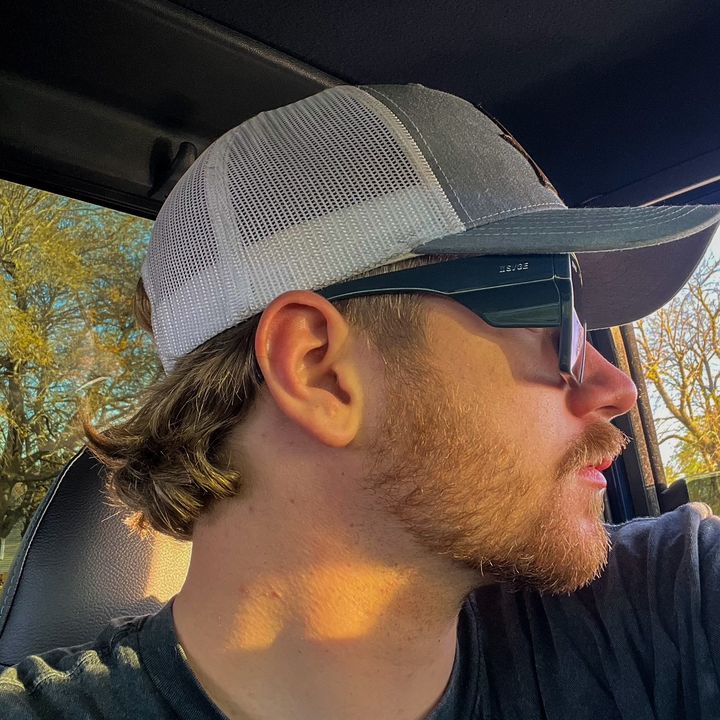 Profile Picture of Joseph Keiser (@c2500_chevy) on Tiktok