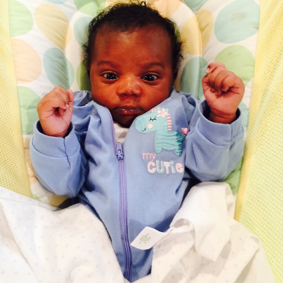 Profile Picture of Zelena Obanner (@ztobannee) on Poshmark