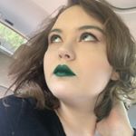 Mae Freeman - Instagram Profile Picture of Mae Freeman (@bizarredarling) on Instagram