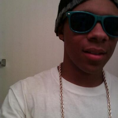Profile Picture of Andrew Bryan Sones (@BigBallaSones) on Twitter