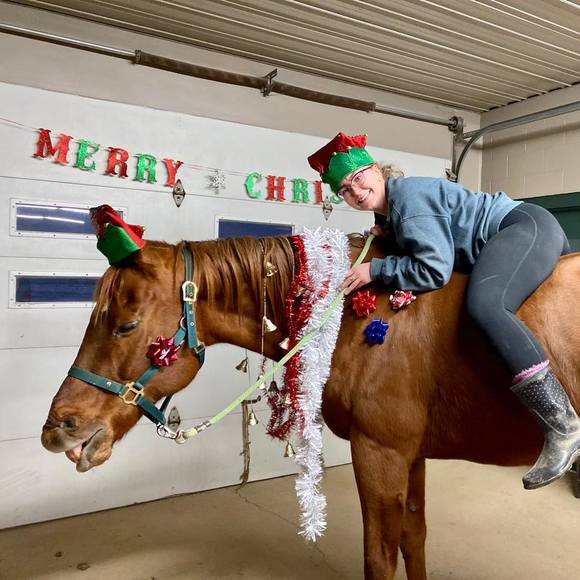 Profile Picture of Brooke Raap (@brookeraap) on Poshmark