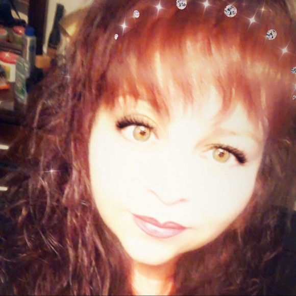 Profile Picture of Maria yolanda Miranda yepiz (@yoly71) on Poshmark