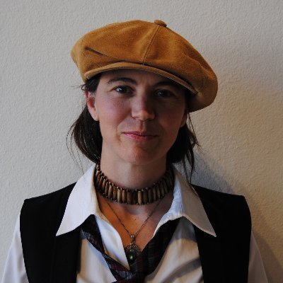 Profile Picture of Melodie Edwards (@MelodieEdwards3) on Twitter