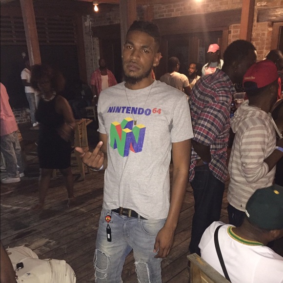 Profile Picture of Ladale Zeno (@ladalezeno) on Poshmark