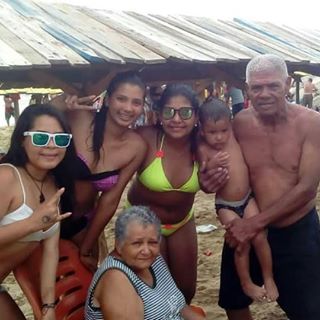 Jennifer Fonseca - Facebook Profile Picture of Jennifer Fonseca (@jennifer.fonseca.796) on Facebook