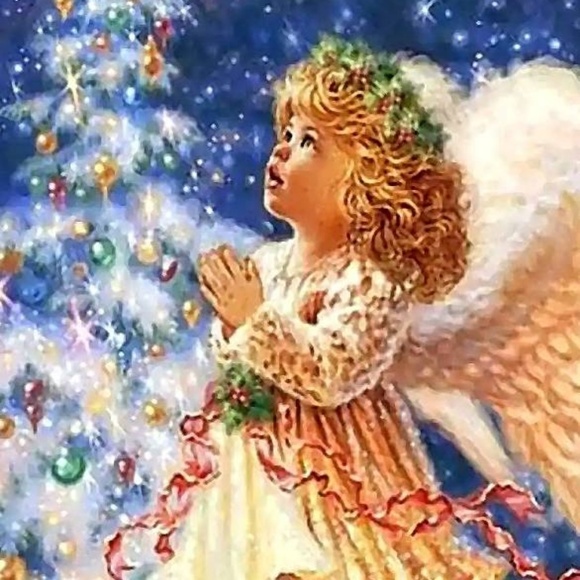 Christina Lorom - Poshmark Profile Picture of Christina Lorom (@dare2dream06) on Poshmark