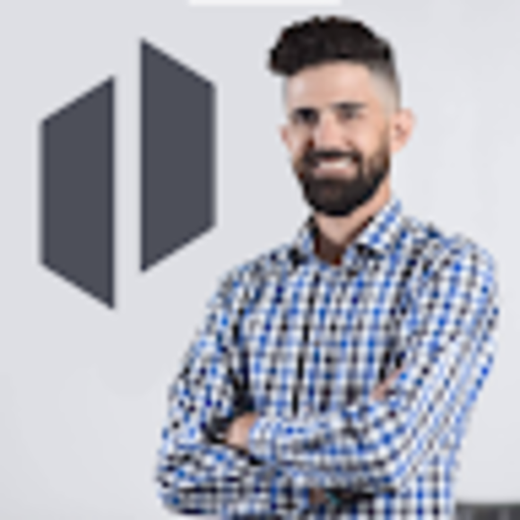 Profile Picture of Scott Tillman (@potsnob_) on Poshmark