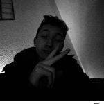 Profile Picture of Christian Weyrauch (@vierzweivierer) on Instagram