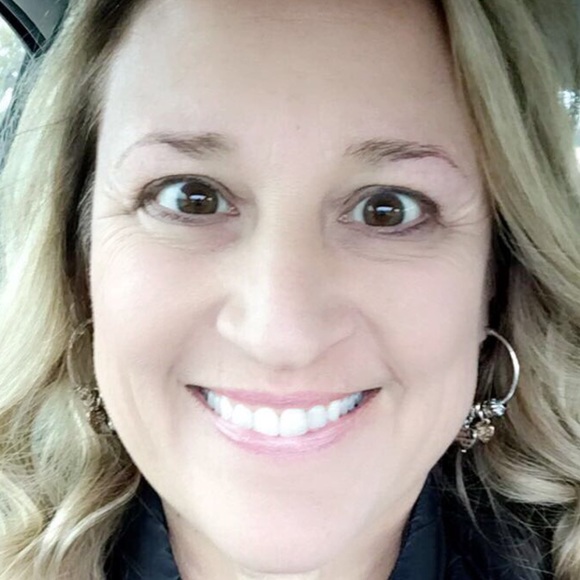 Profile Picture of Shelly Watkins shoemaker (@sjs832002) on Poshmark