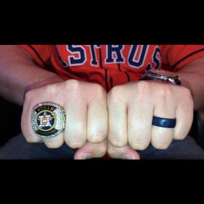 Profile Picture of Mickey Dillon (@mdillon1016) on Twitter