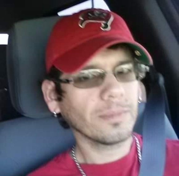 Profile Picture of Roy Jr. (@r5a0g5a5r7z7a) on Poshmark