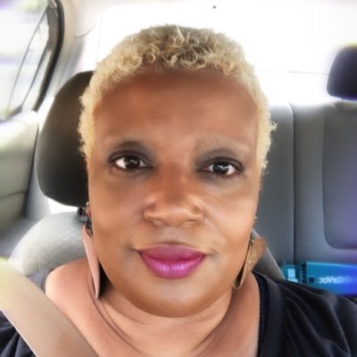 Profile Picture of Terri Moore-bryant (@teemobry) on Twitter