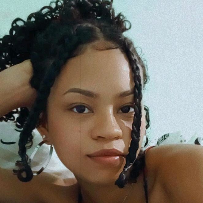 Profile Picture of Laura Meriely (@laura.meriely) on Tiktok