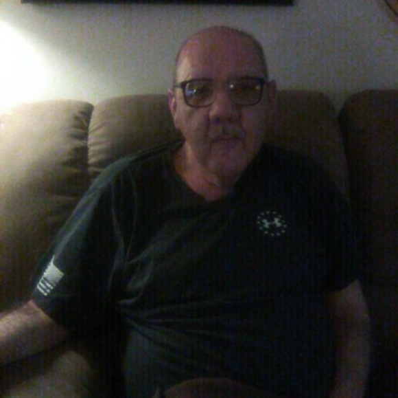 Profile Picture of Ron Newton (@pirateron57) on Poshmark