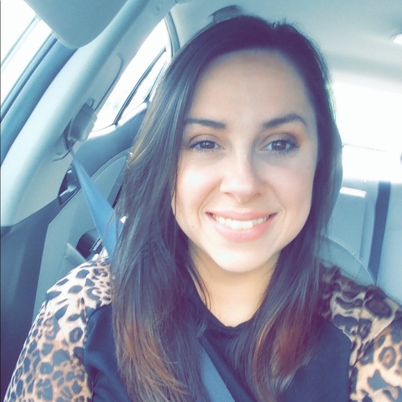 Profile Picture of Brianne Perkins (@brieperk) on Poshmark