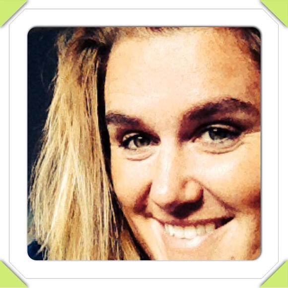 Profile Picture of B.j. Mellema (@bmellema) on Poshmark