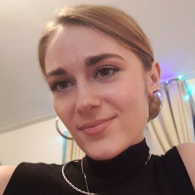 Profile Picture of AnyaUrsaki (@AnyaUrsaki) on Twitter