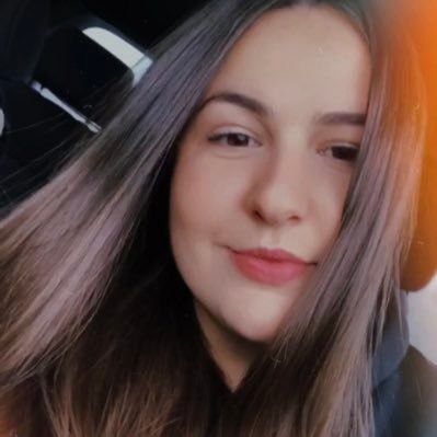 Profile Picture of Amanda Cecconello (@amandacecconello) on Tiktok