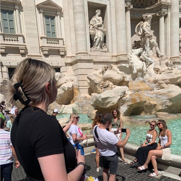 Profile Picture of Brooklynn Tuzinsky (@b_tuzinsky) on Poshmark