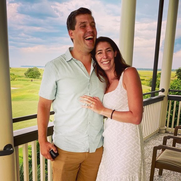 Profile Picture of Drew Guzowski (@drewguzowski) on Poshmark