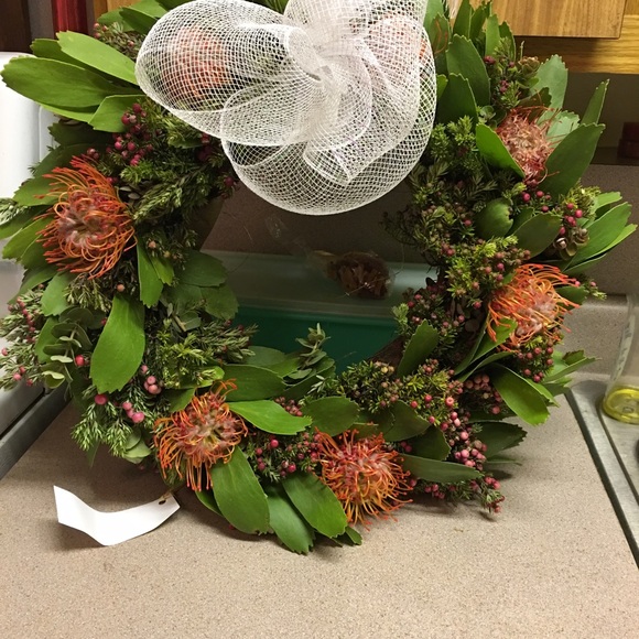 Profile Picture of Nadene Kawamura (@nadene808) on Poshmark