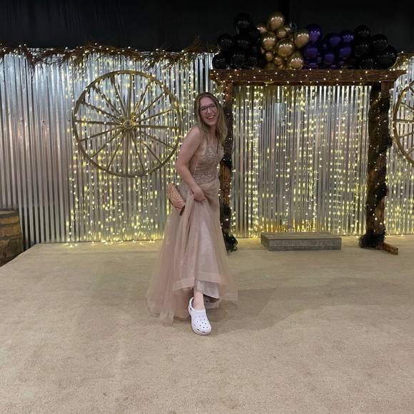 Profile Picture of Evanne Kleinert (@evannekleinert) on Poshmark