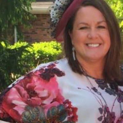 Profile Picture of Julia Snodgrass (@julegrass1) on Twitter