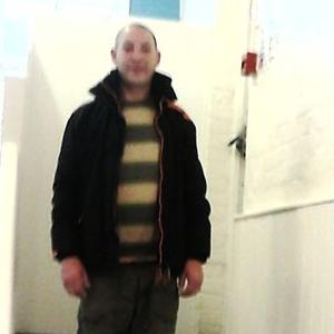 Profile Picture of Del Roberts (@eb415ab62ab54ad) on Twitter