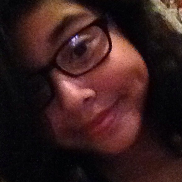 Profile Picture of Isabel Ramirez (@isabel_ramirez_) on Poshmark