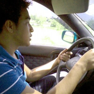 Profile Picture of John Paul Rosal (@jpaulrosal) on Twitter