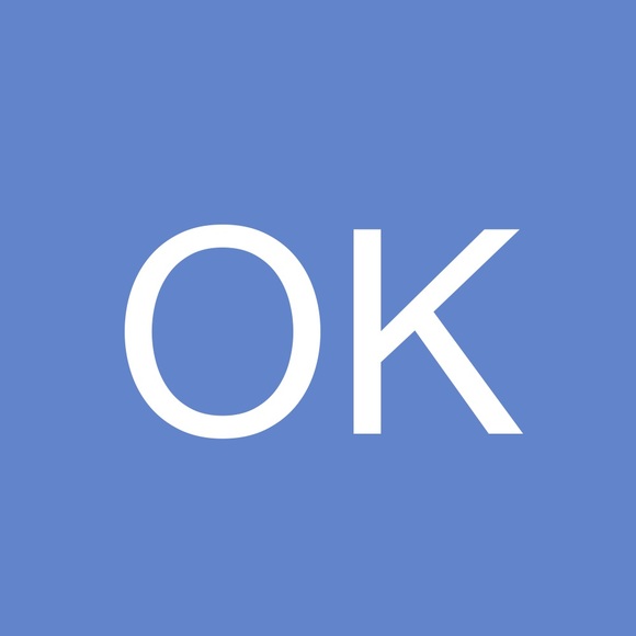 Profile Picture of Olha Krushelnytska (@o_krushelnytska) on Poshmark