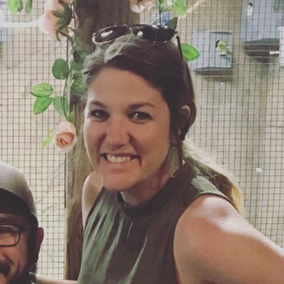 Profile Picture of Amber Olson (@msolsonfirsties) on Twitter