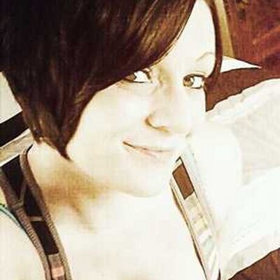 Profile Picture of Amanda Renae (@littlepage1980) on Twitter