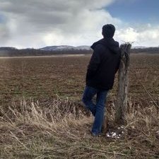 Profile Picture of Justin Searles (@justinsquirrels) on Twitter