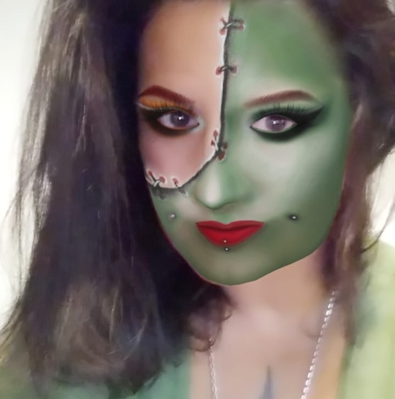 Profile Picture of Donna Vetrano (@donnavetrano177) on Poshmark