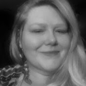 Profile Picture of Lynnette “Fire&Ice” Watters (@lynnettewatters8534) on Youtube