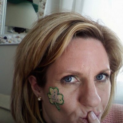 Profile Picture of R. Christy Schmitt (@rchristyschmitt) on Twitter