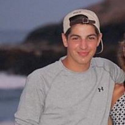 Profile Picture of Derek Welch (@dwelch50) on Twitter