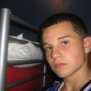 Eric Matarazzo - Myspace Profile Picture of Eric Matarazzo (@edubz13) on Myspace