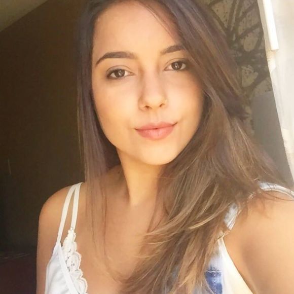 Profile Picture of Carla Menezes (@carlamenezes) on Poshmark