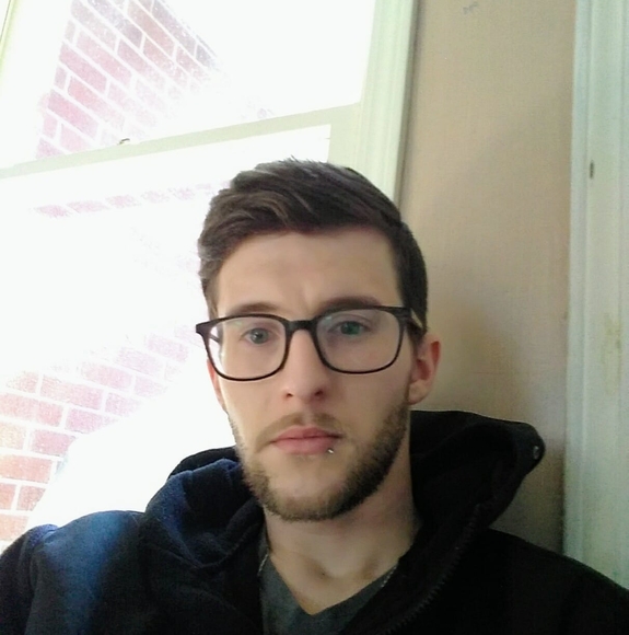 Profile Picture of Arick Cox (@arickcox545) on Poshmark